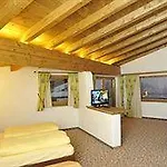 Alte Schmiede بيت ضيافة 3*