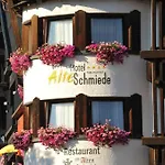 Alte Schmiede لوتاش