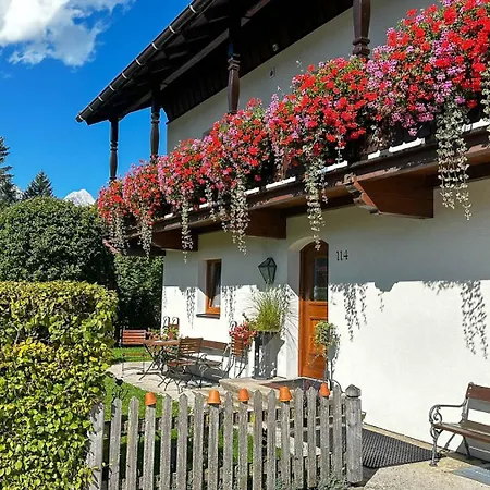 Alte Schmiede Pensión 3*